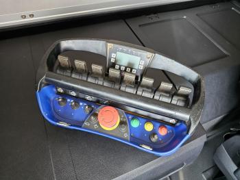 Arocs 2658 6x4 / HMF 40 t/m - 21.3 mtr / WINCH